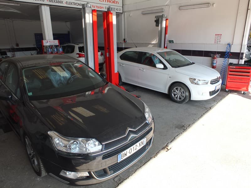 Peugeot Buji Değişimi: Hangi Buji, Ne Zaman?