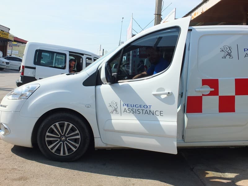 Peugeot 208 Sahipleri İçin Bakım ve Servis Rehberi